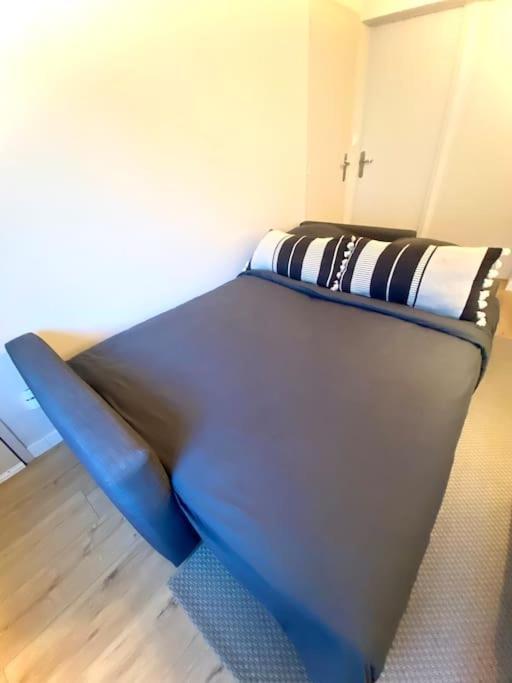 T2 Neuf Centre Village Collobrières 外观 照片